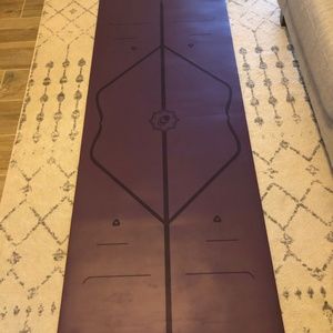 Liforme Travel Yoga Mat